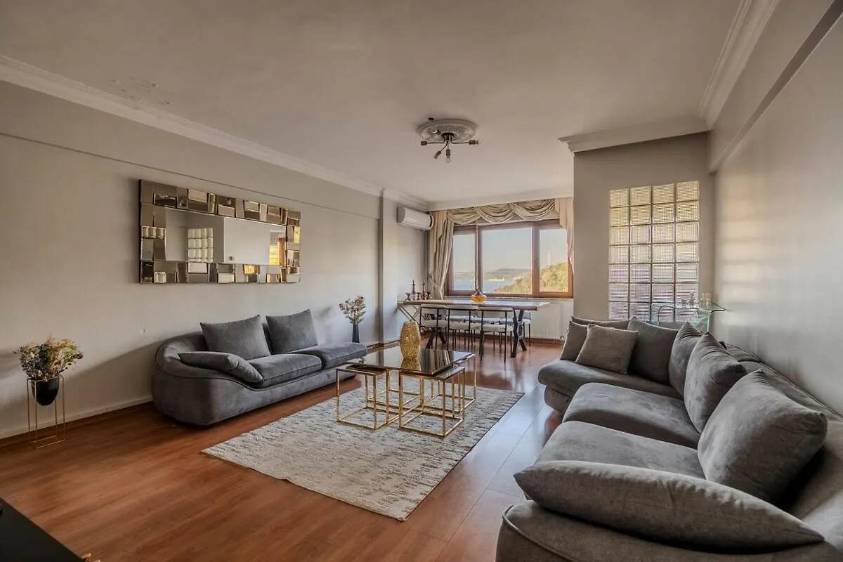 Bosphorus View 5Br Duplex Apartment Istanbul