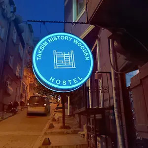 Taksim History Wooden ホステル